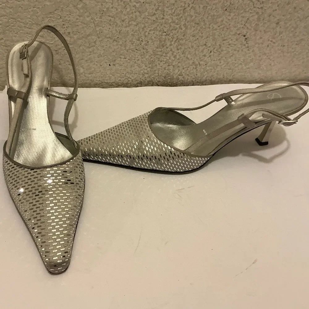 St. John Women's Shoes Pumps Heels Sling Back Metallic Silver Italian Size 8.5B